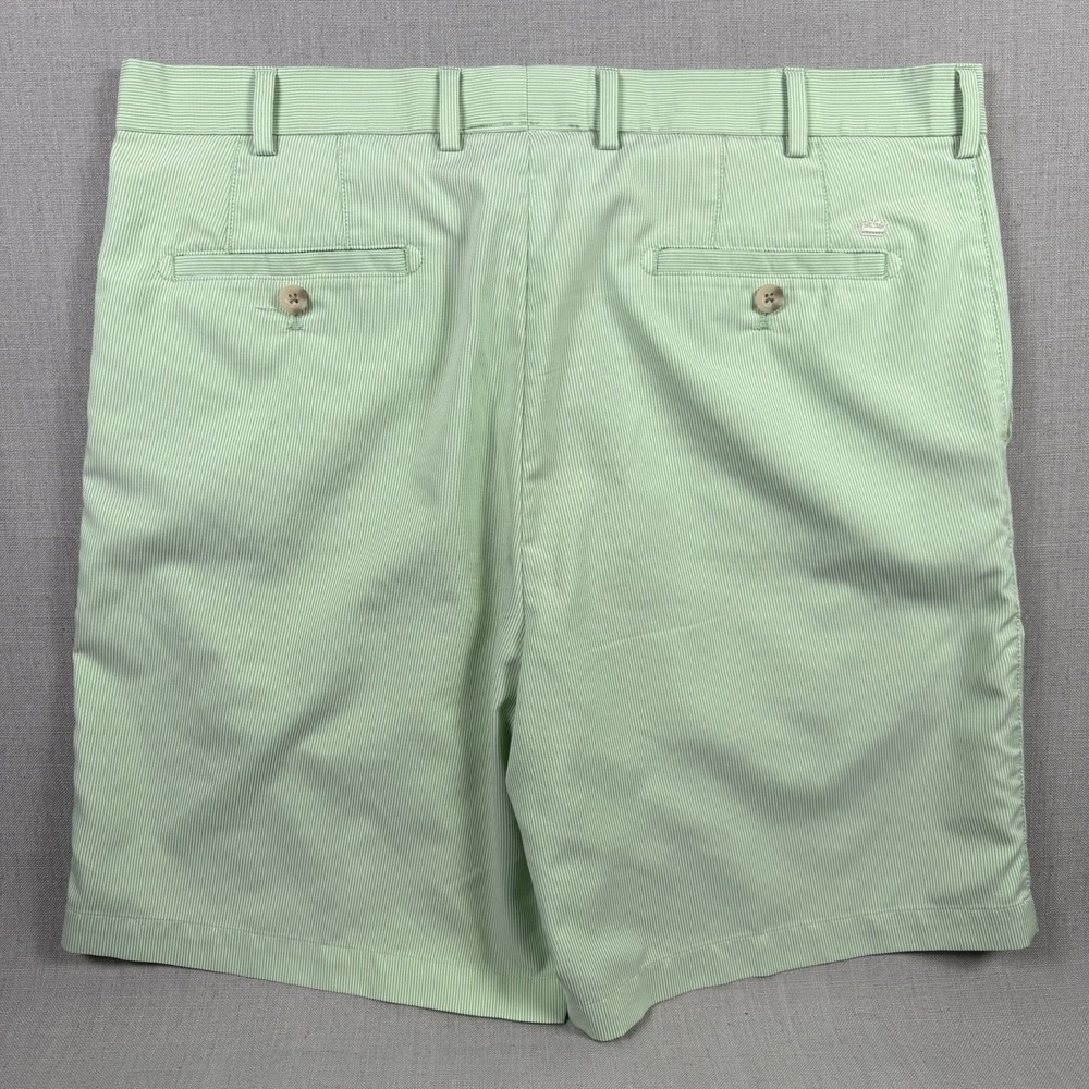 Peter Millar Shorts Men's Size 36 Golf Green Striped Moisture Wicking MS16EB84 - Picture 3 of 6